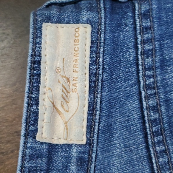 Levi's Capri Jeans - Picture 5 of 9